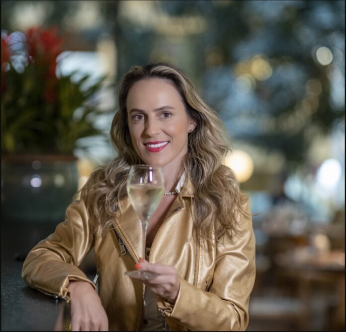 0a970691-3e01-4b79-a656-41cd0ac74c6c Ana Cristina Crespani - CEO da Viva la Vida