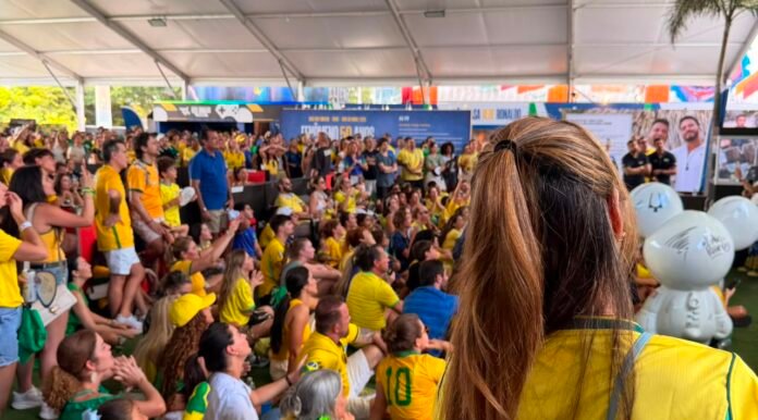 casa-rede-ronaldo-durante-a-transmissao-dos-jogos-da-copa.jpeg